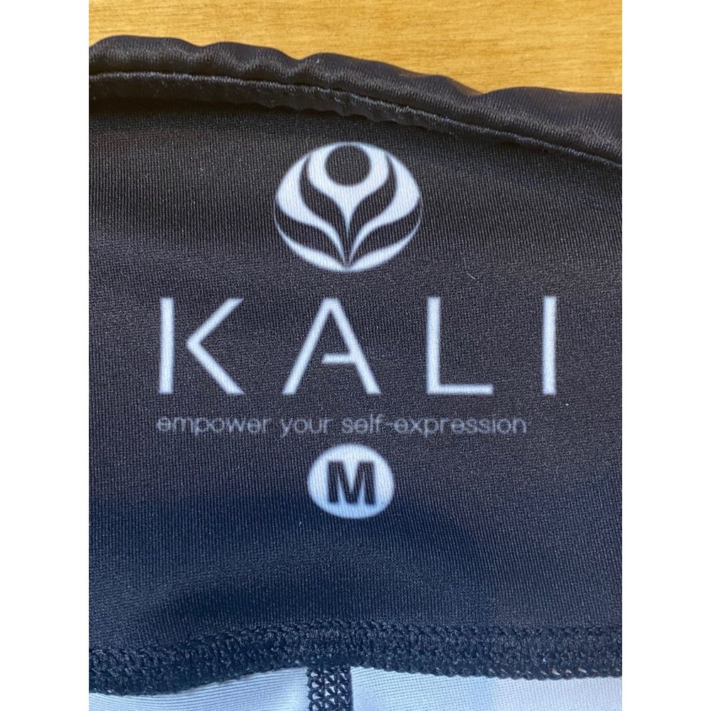 Peloton X Kali Retro Crop Leggings Medium Black w Stripes USA - Picture 9 of 16